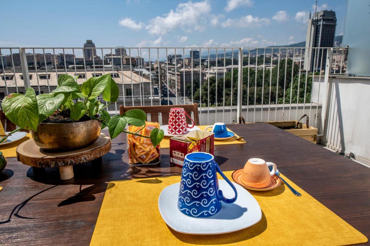 Апартаменты Attico Luxury Con Parcheggio E Terrazza Vista Mozzafiato Генуя Экстерьер фото