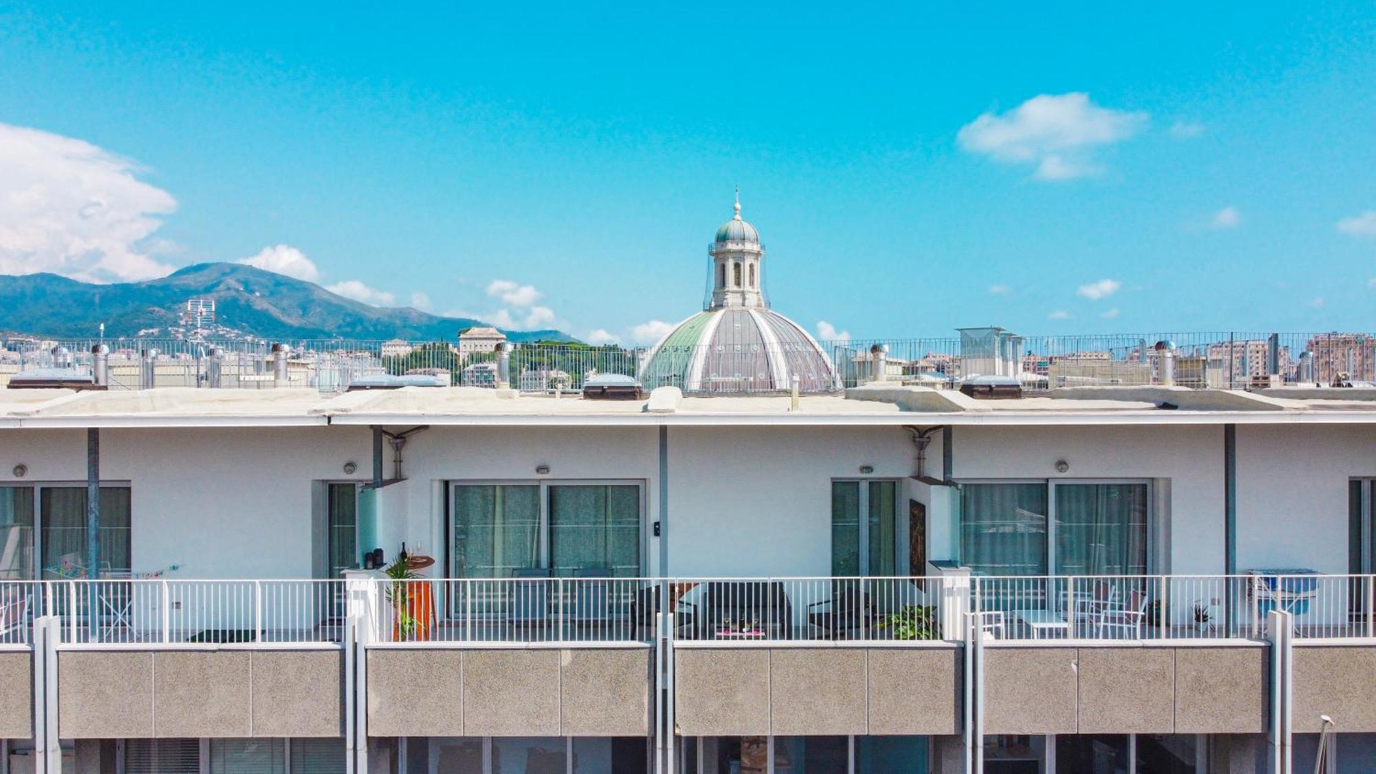 Апартаменты Attico Luxury Con Parcheggio E Terrazza Vista Mozzafiato Генуя Экстерьер фото
